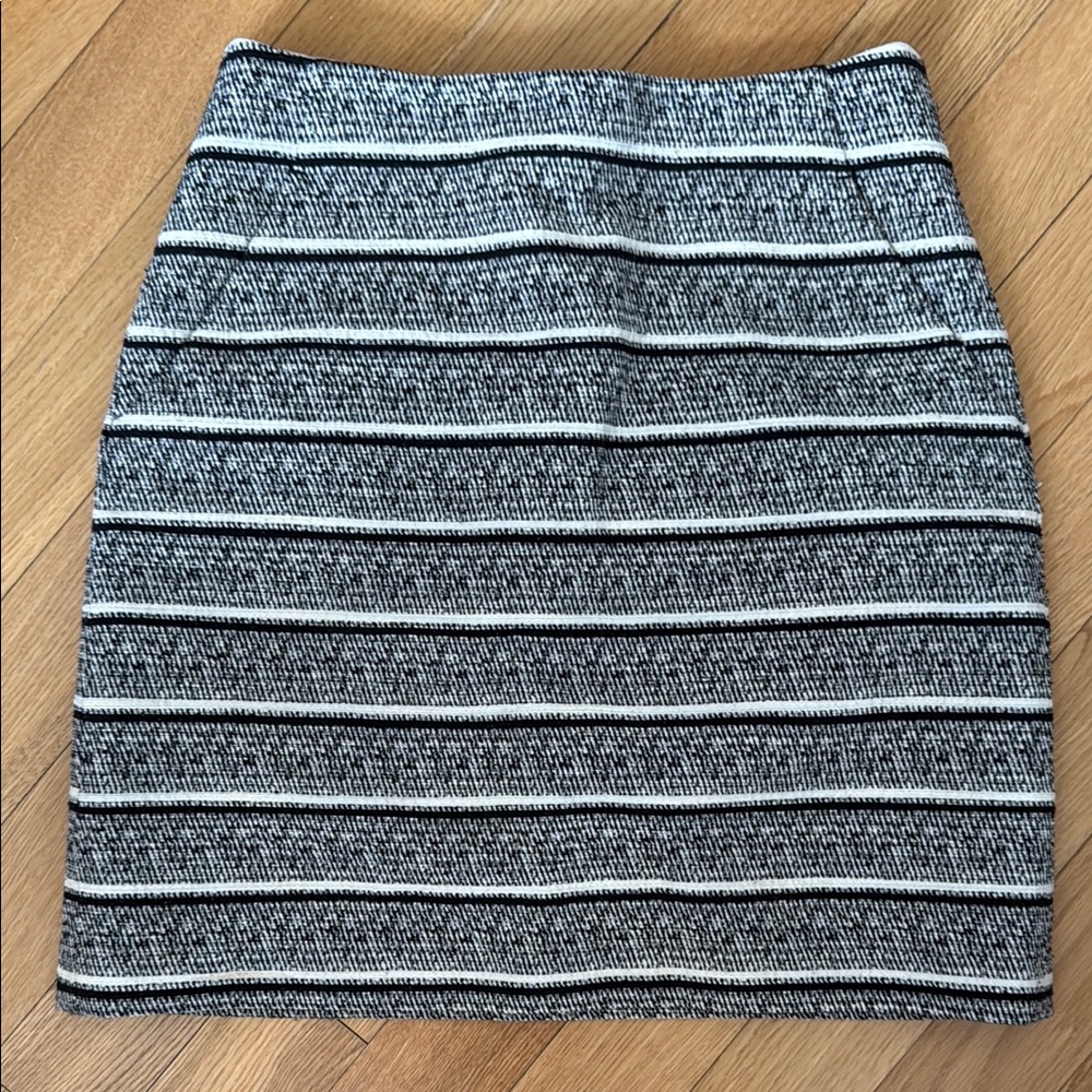 Ann Taylor Striped Black and White Pencil Skirt